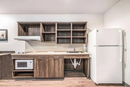 WoodSpring Suites Orlando Kissimmee Maingate - 17