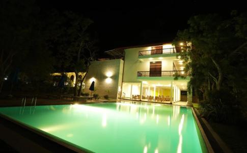 Diya Dahara Resort - 12