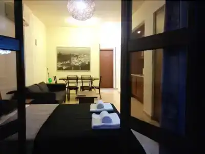 Lakis Court - 5
