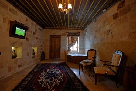 Phocas Cave Suites - 11