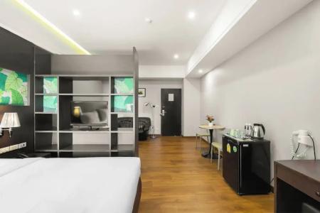 Boss Mansion - 57