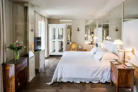 Excelsior Palace - 11