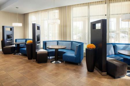 Courtyard by Marriott Downtown/University Area - 2