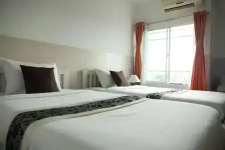 Ratchada 17 Place - 2