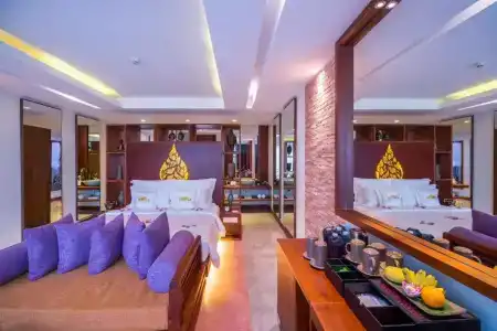 Golden Temple Boutique - 93