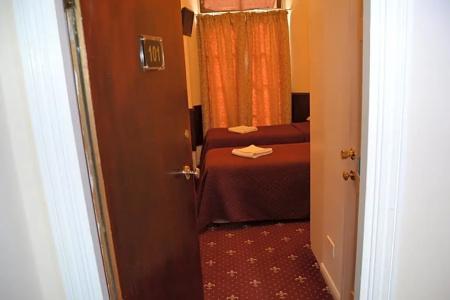 Hyde Park Court - 28