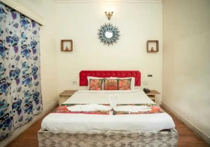 Pink Palace - 2