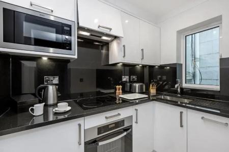 Queensgate Court - 83