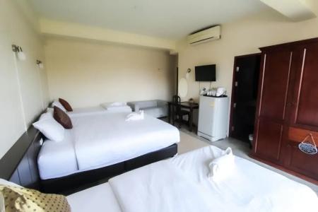 Baan Pordeedin - 50