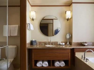 Pan Pacific Seattle - 51