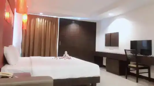 Tycoon Suite - 31