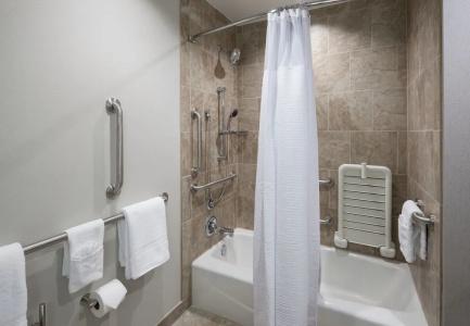 Courtyard by Marriott Dallas/Richardson - 7