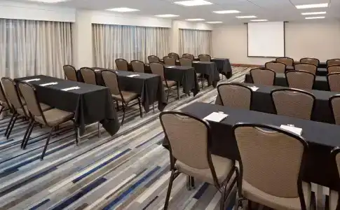 Hilton Nashville Airport - 20