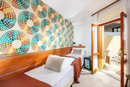 Argentina - 1
