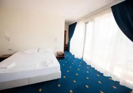 Европа - 3