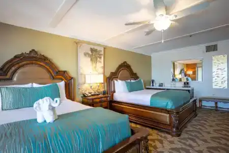 Pacific Terrace - 45