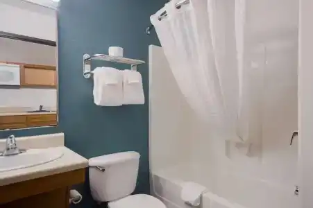 WoodSpring Suites Fort Gordon - 40