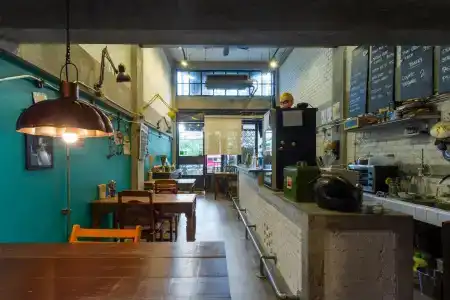 Box Hostel n Cafe - 27