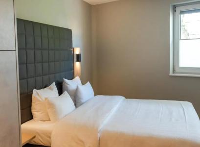 Circle Inn - 46