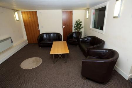 International Inn - 12