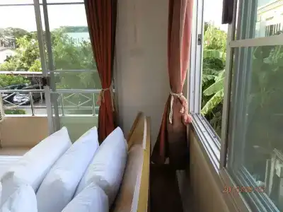 Sandy Serviced Apartment - 2