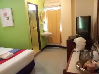 Sawasdee Sukhumvit Inn - 26