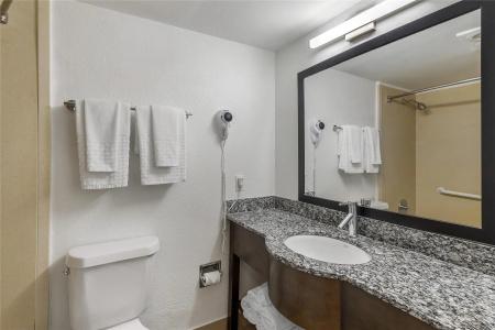 Best Western Palm Beach Lakes - 58