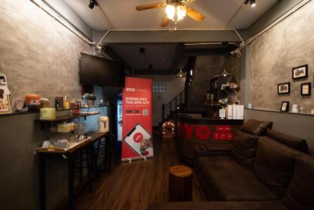 Oyo 612 Hansa Hostel - 14
