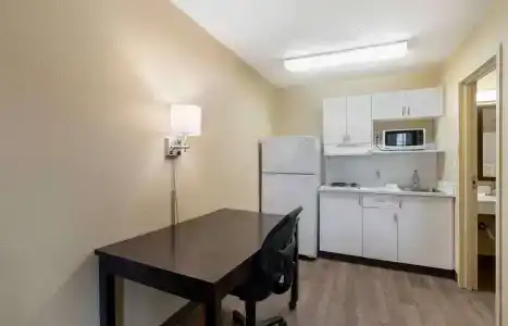 Extended Stay America Suites - - Oyster Point - 29