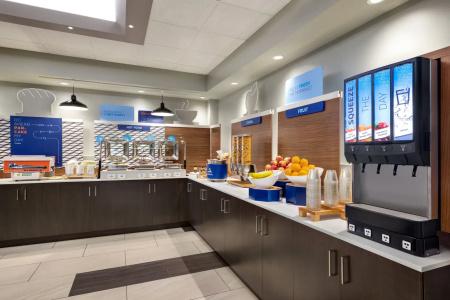 Holiday Inn Express Vancouver-Metrotown (Burnaby) - 27