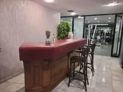 Plaza - 28
