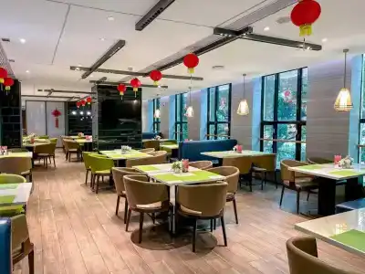 Hampton by Hilton Guangzhou Tianhe Sports Center - 39