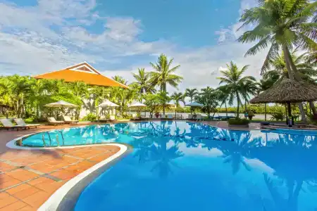 Hoi An Beach Resort - 14