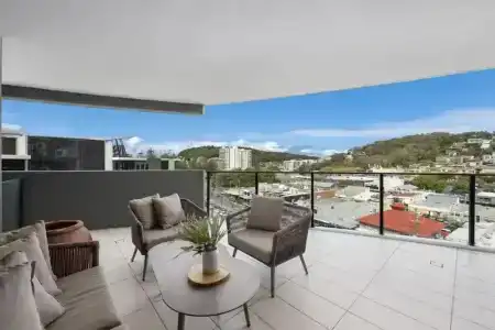 Ambience on Burleigh Beach - 73