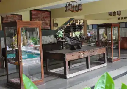 Ruean Thai - 24