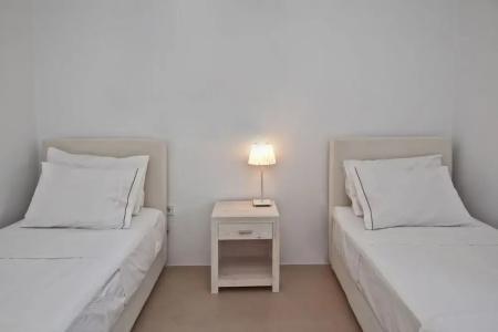 White Tinos Luxury Suites - 51