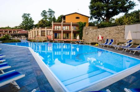 Belvedere - 26