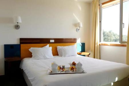 Golden Tulip Braga - Falperra - 58