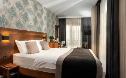 Bossuite Business - 4