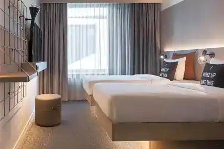 Moxy Lausanne City - 20