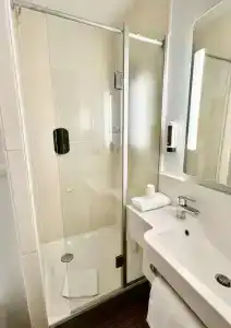 b&b hôTel Lille Centre Grand Palais - 8