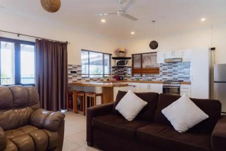 Smugglers Cove Beach Resort & - 36