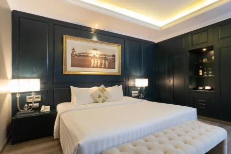 Silverland Jolie - 35
