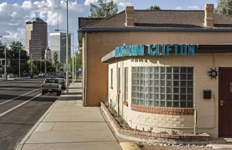 The Downtown Clifton - 5