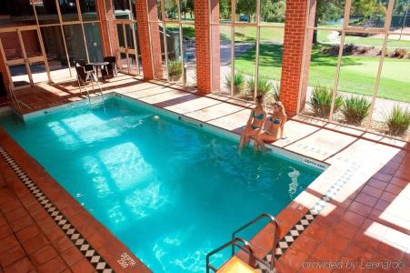 Country Club Tasmania - 9