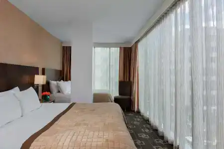 Wyndham Garden Chinatown - 35