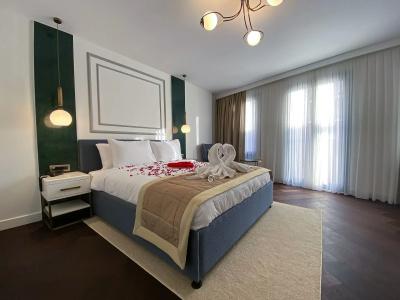 Sanat Boutique Pera - 1