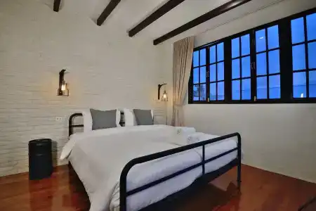 The Rommanee Classic Guesthouse - 5