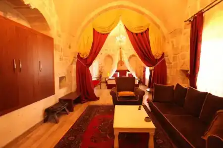 Tuğhan - 150