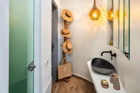 San Marino Suites by Calm Collection - 34